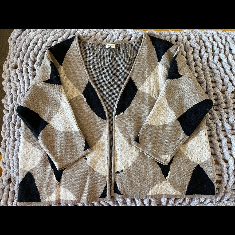 World Market poncho cape, like new , oversized.